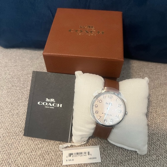 NWT Coach Brown Leather Watch - Picture 1 of 8
